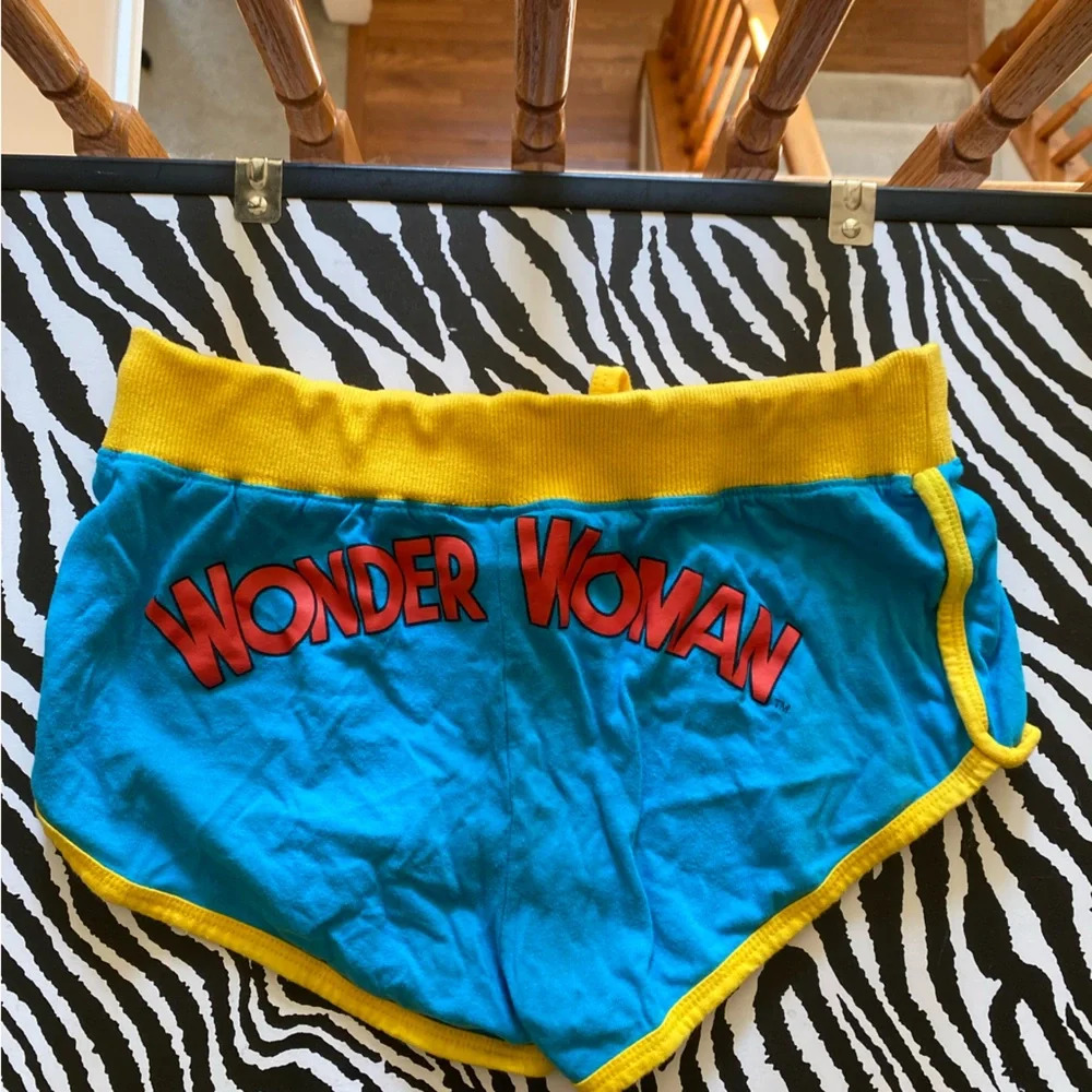 Wonder woman, DC comics Pajama shorts - Picture 1 of 3